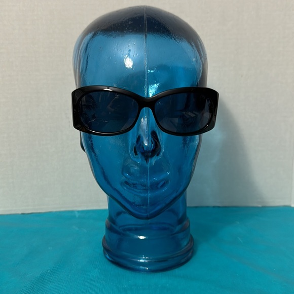 Gucci GG 3079 Sunglasses - Picture 8 of 12